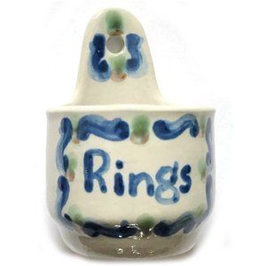 MA Hadley Ring Holder